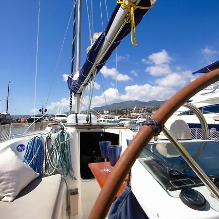 Botel Deliziosa Barca A Vela In Esclusiva Con Parcheggio Gratuito